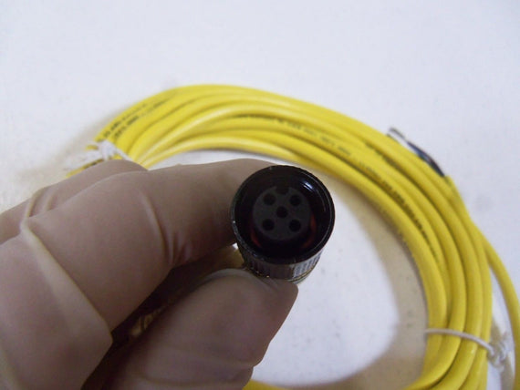 BALLUFF C04BEH00VY050M * NEW NO BOX *