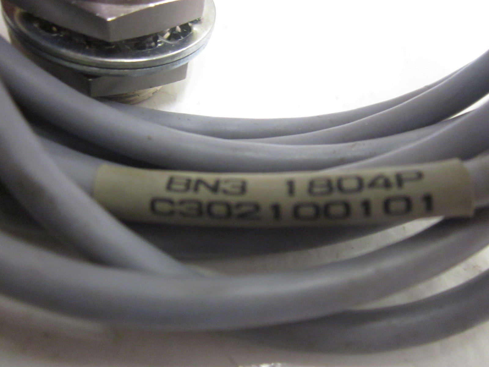 BALLUFF C302100101 *NEW NO BOX*