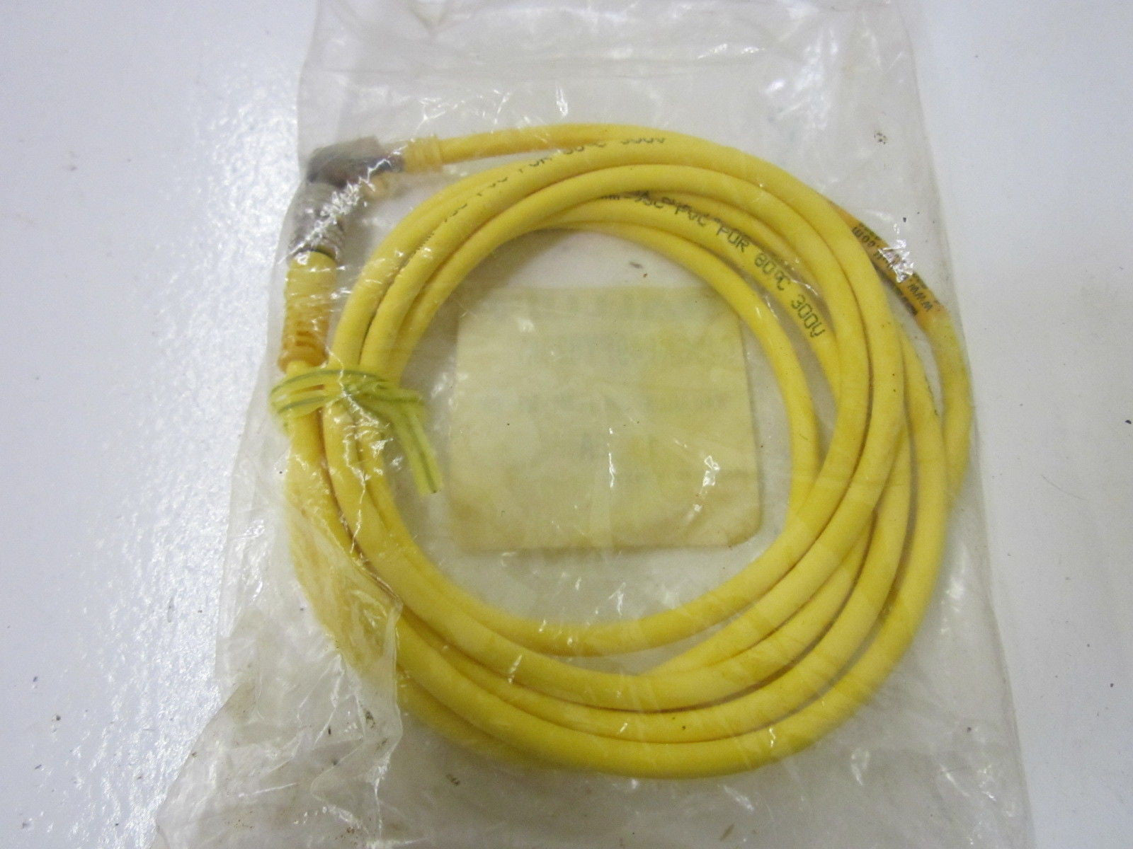 BALLUFF C49GNF49PY020M *NEW IN A FACTORY BAG*