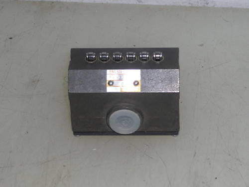 BALLUFF  PROXIMITY SWITCH  BNS 519-B6-R08-40-11 *NEW NO BOX*