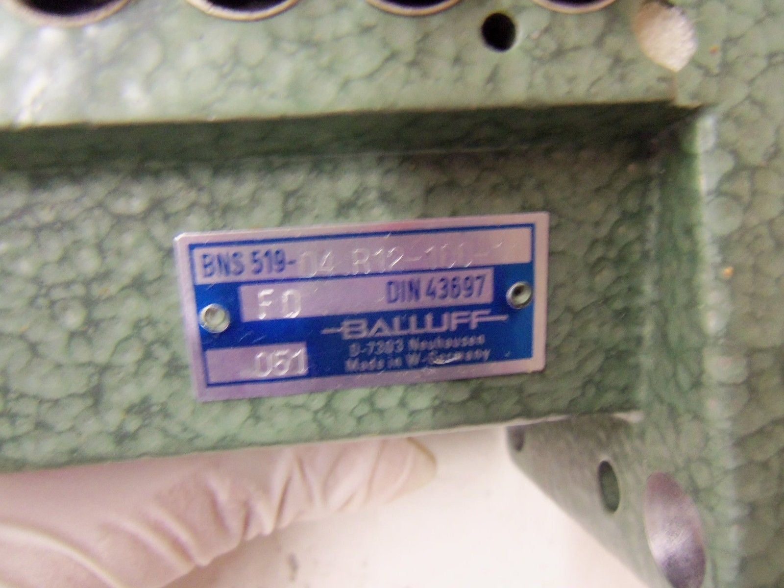 BALUFF BNS 519-D04-R12-100-11-FD *NEW NO BOX*