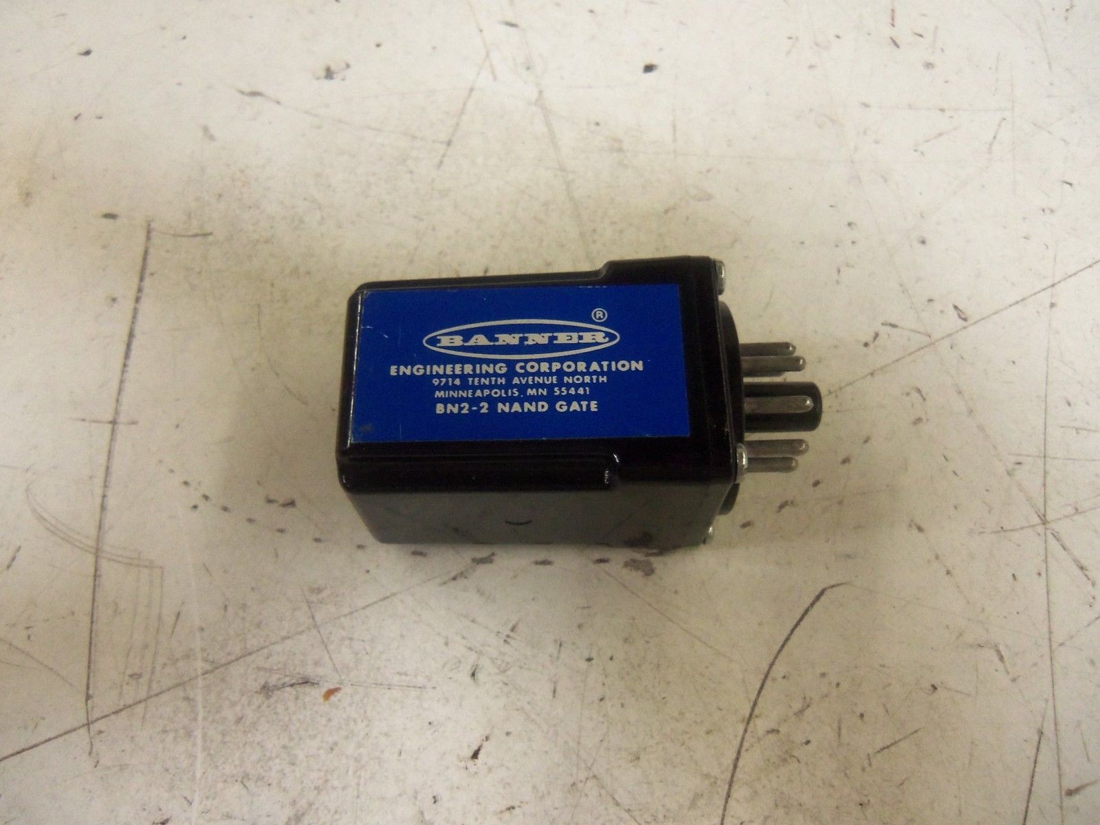 BANNER ENGINEERING BN2-2 RELAY *USED*