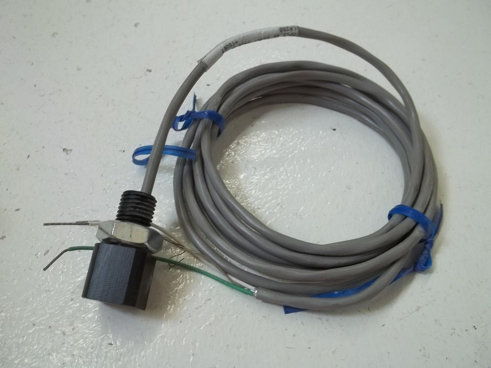 BANNER ENGINEERING LR200 PHOTO SENSOR *USED*