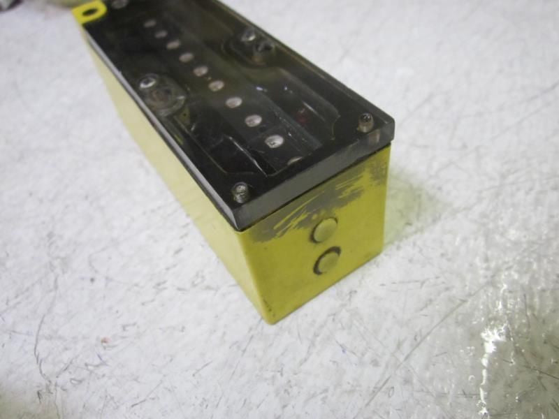 BANNER ENGINEERING LS10ESR LIGHT SCREEN EMITTER *USED*