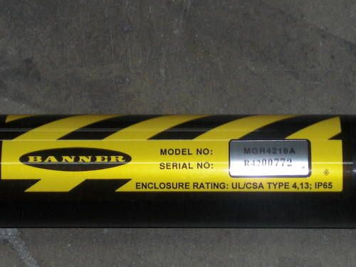 BANNER ENGINEERING MGR4216A LIGHT CURTAIN EMITTER *NEW NO BOX*