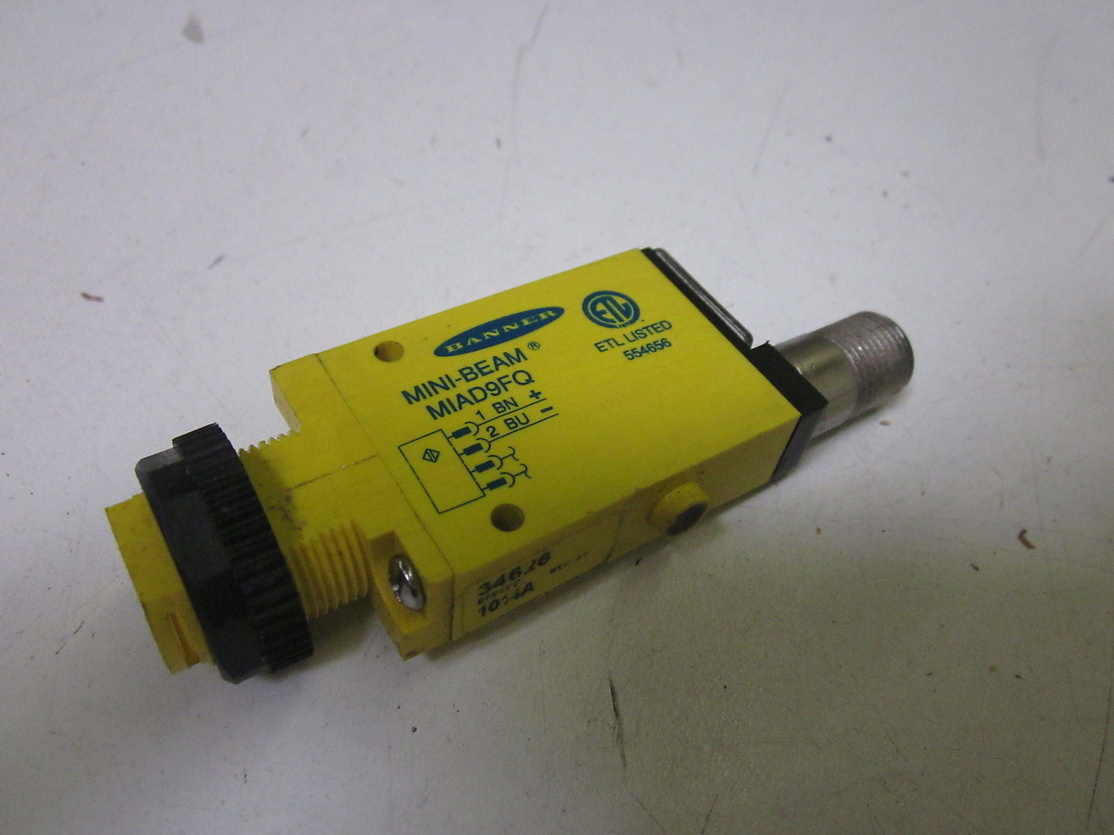 BANNER MIAD9FQ MINI-BEAM *NEW NO BOX*