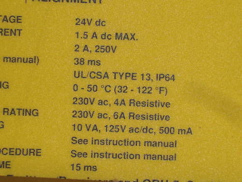 BANNER ENGINEERING USCT-2T3 CONTROL BOX *NEW IN BOX*