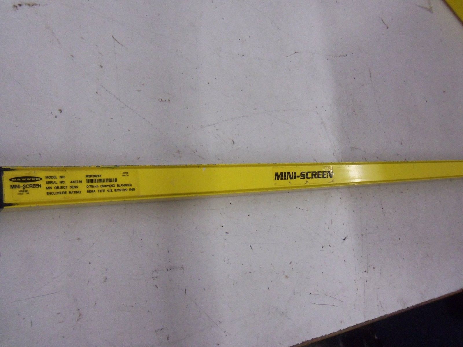 BANNER ENGINEERING MSR3624Y RECEIVER *USED*