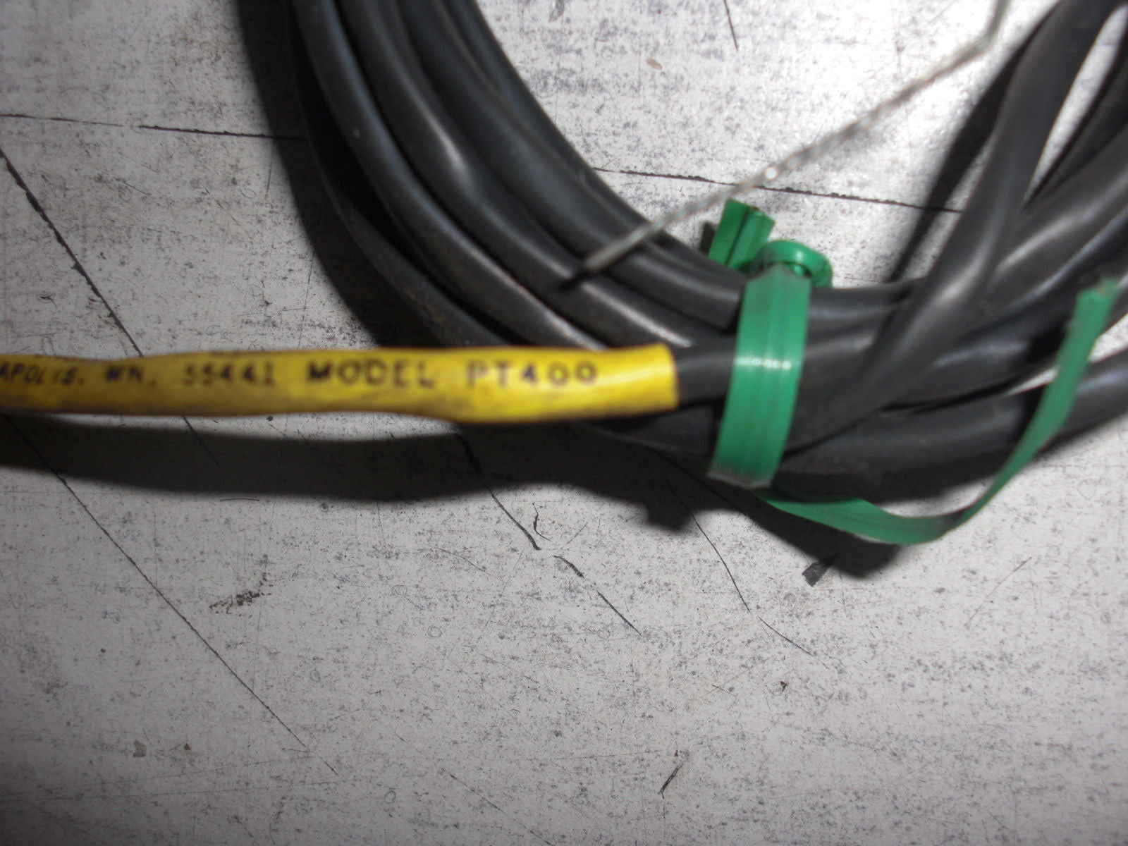 BANNER ENGINEERING PT400 REMOTE SENSOR *USED*