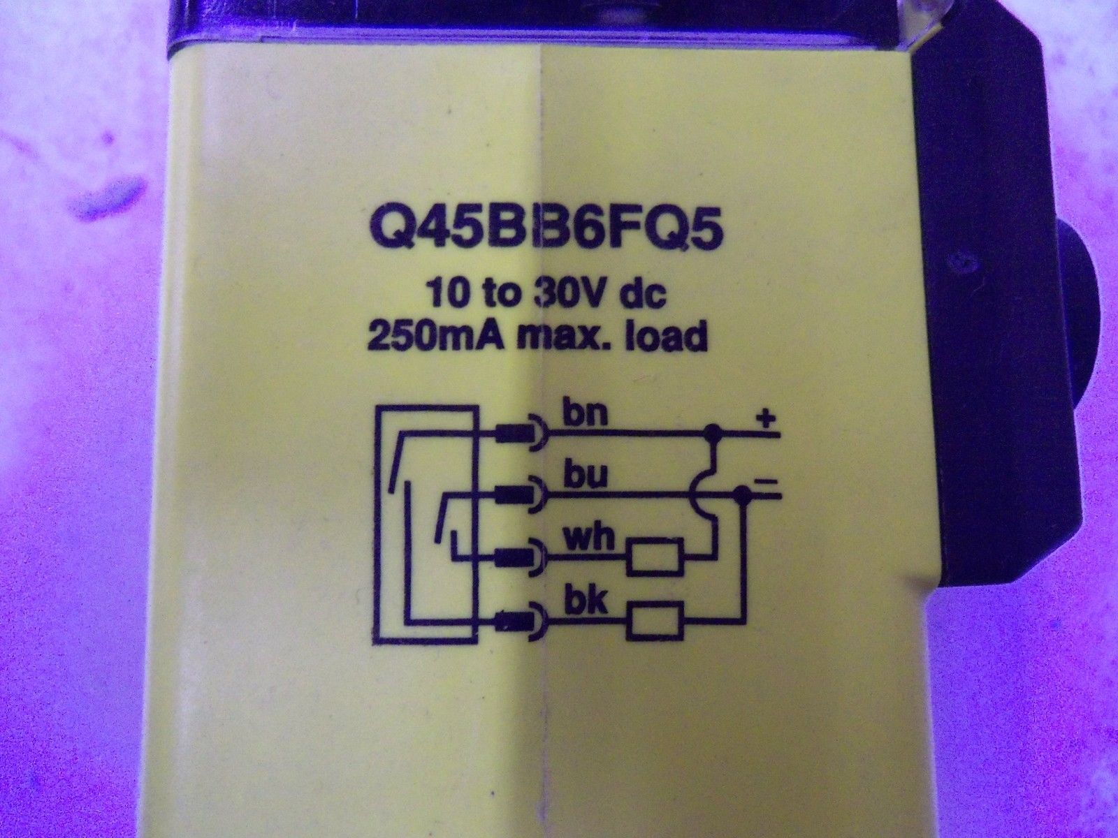 BANNER ENGINEERING Q45BB6FQ5 FIBER OPTIC SENSOR *USED*