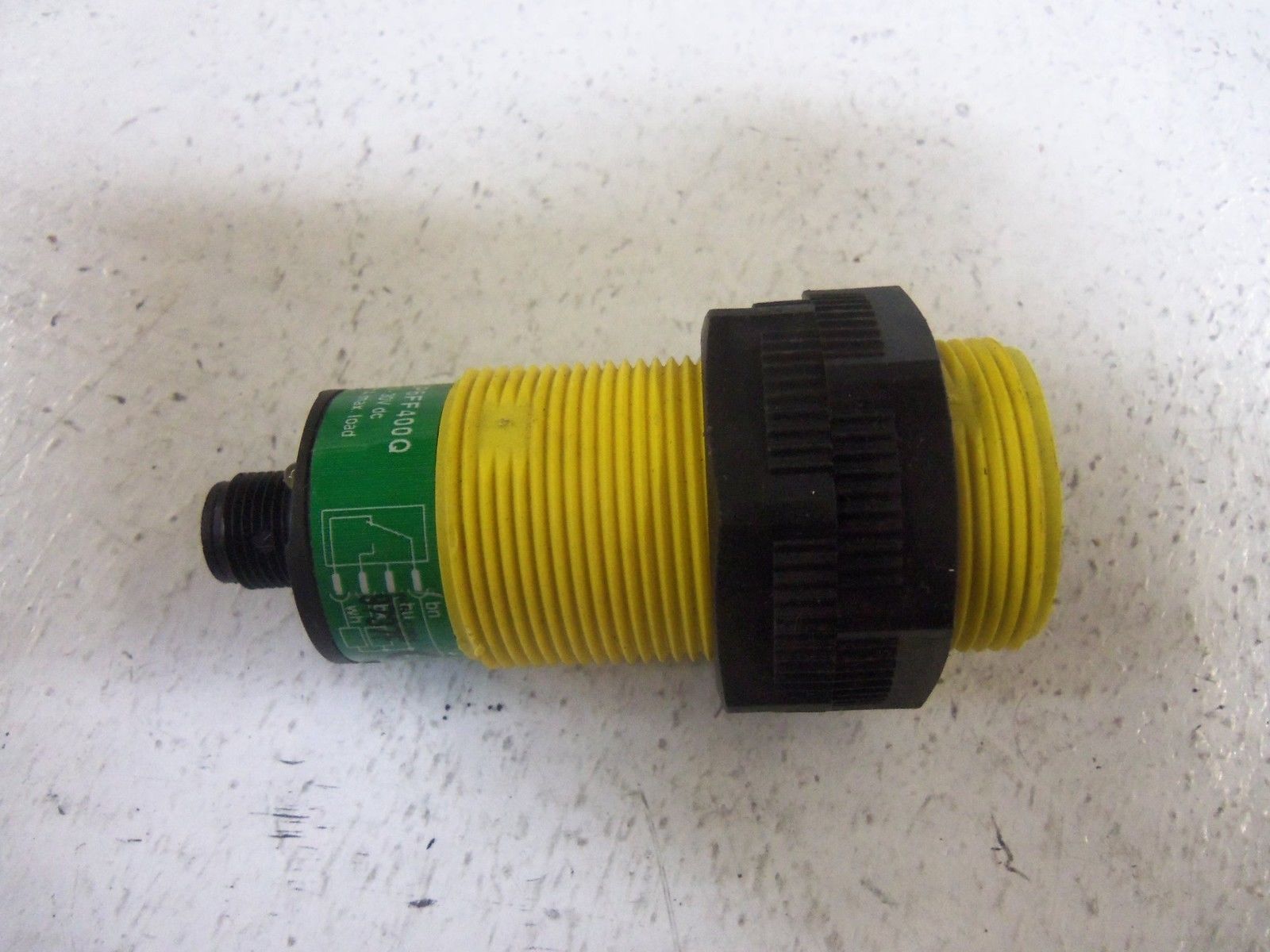BANNER ENGINEERING S30SP6FF400Q SENSOR *USED*