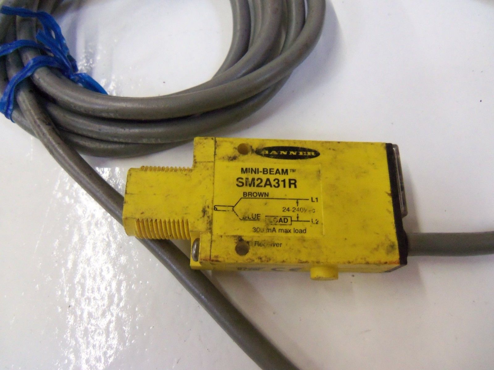 BANNER ENGINEERING SM2A31R *USED*