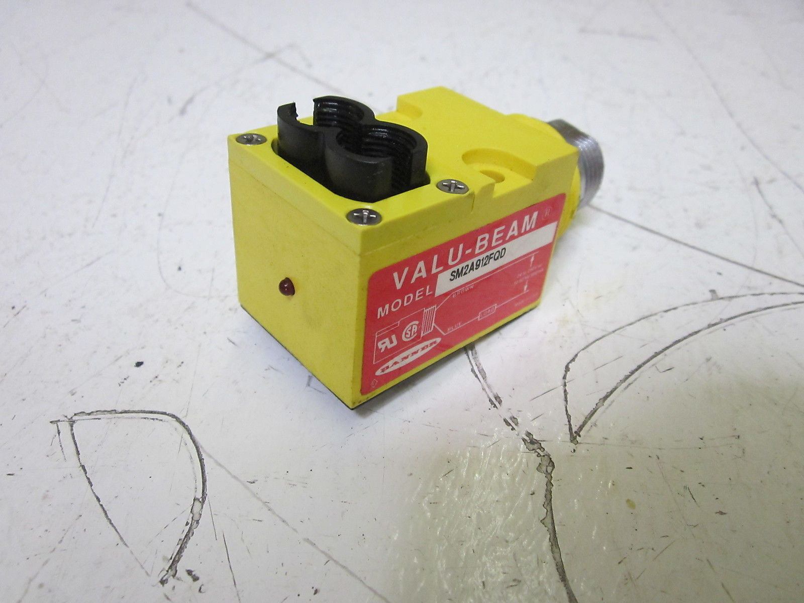 BANNER ENGINEERING VALU-BEAM SM2A912FQD PHOTOELECTRIC SENSOR *USED*