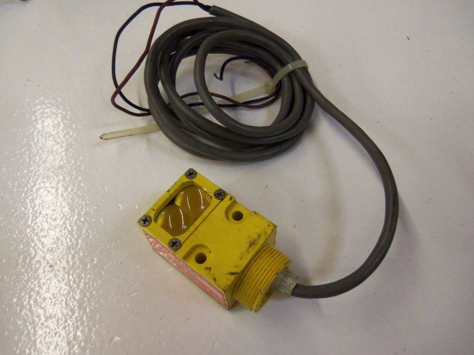 BANNER ENGINEERING SM2A91R *USED*