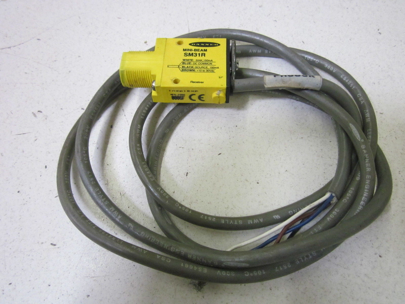 BANNER SM31R MINI BEAM SENSOR *USED*
