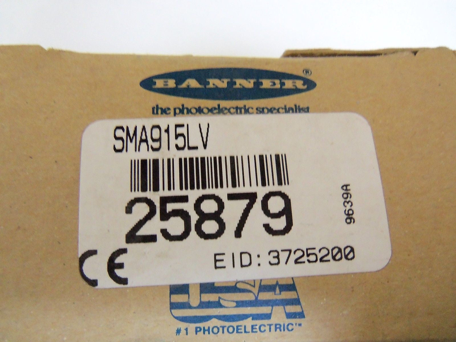 BANNER ENGINEERING SMA915LV PHOTOELECTRIC SENSOR *NEW IN BOX*