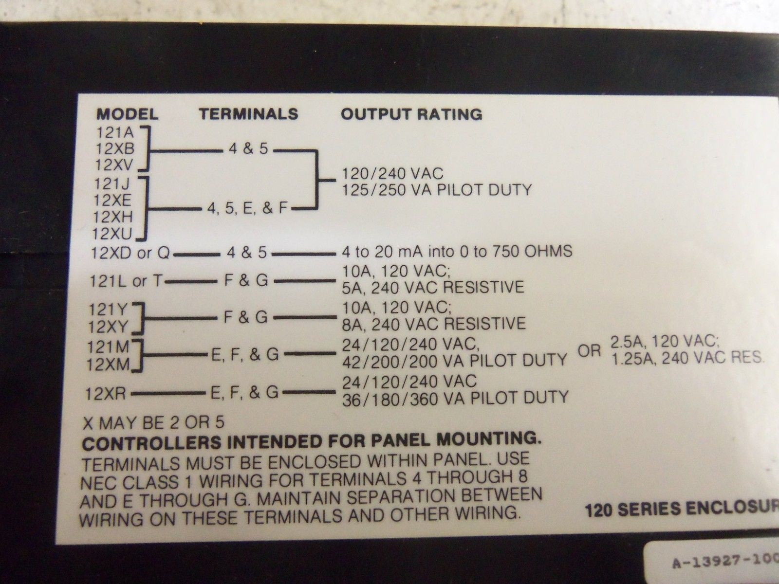 BARBER-COLMAN 121L TEMPERATURE CONTROLLER *USED*
