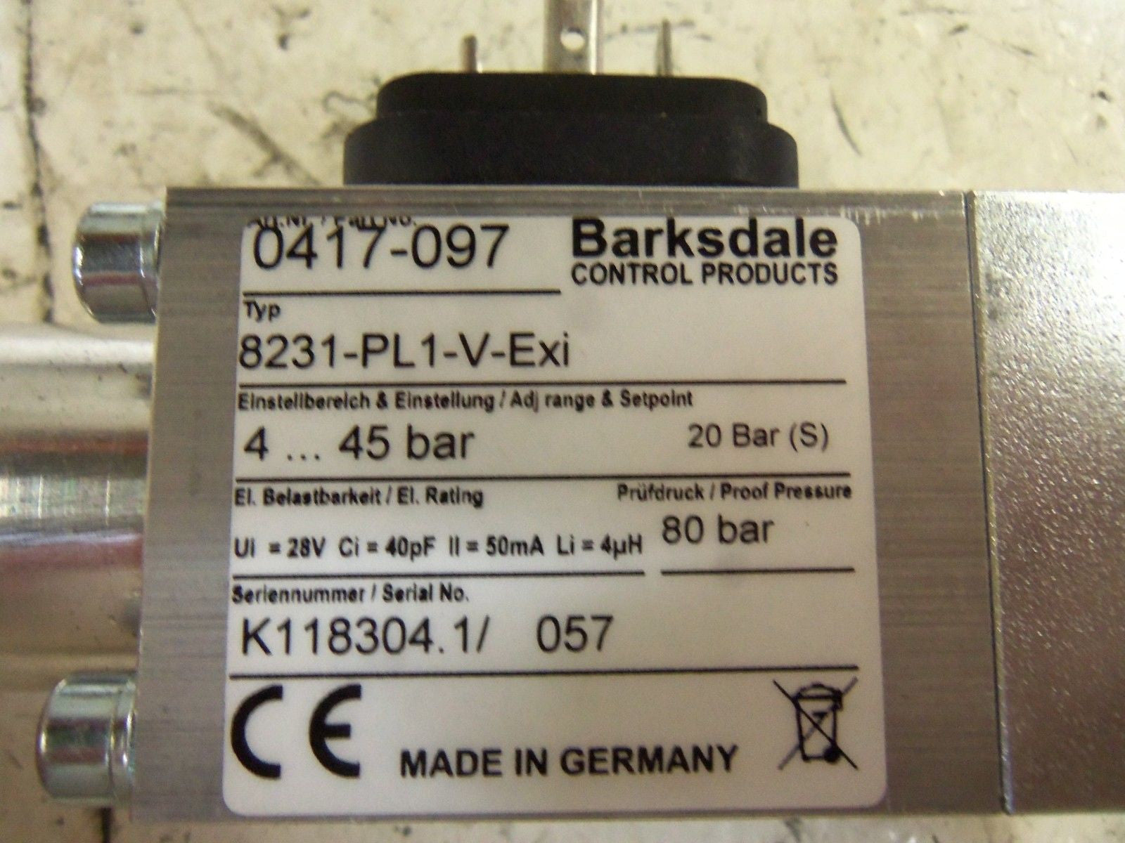 BARKSDALE 0417-097  8231-PL1-V-EXI *NEW NO BOX*