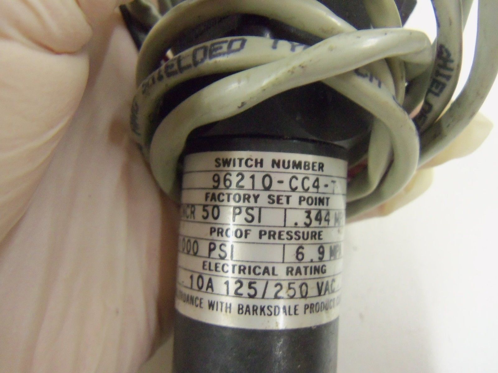 BARKSDALE 96210-CC4-T *USED*
