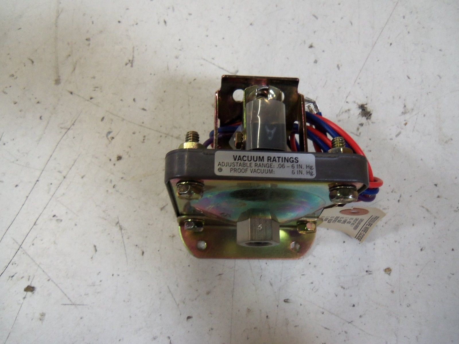 BARKSDALE D15-A3SS *NEW NO BOX *
