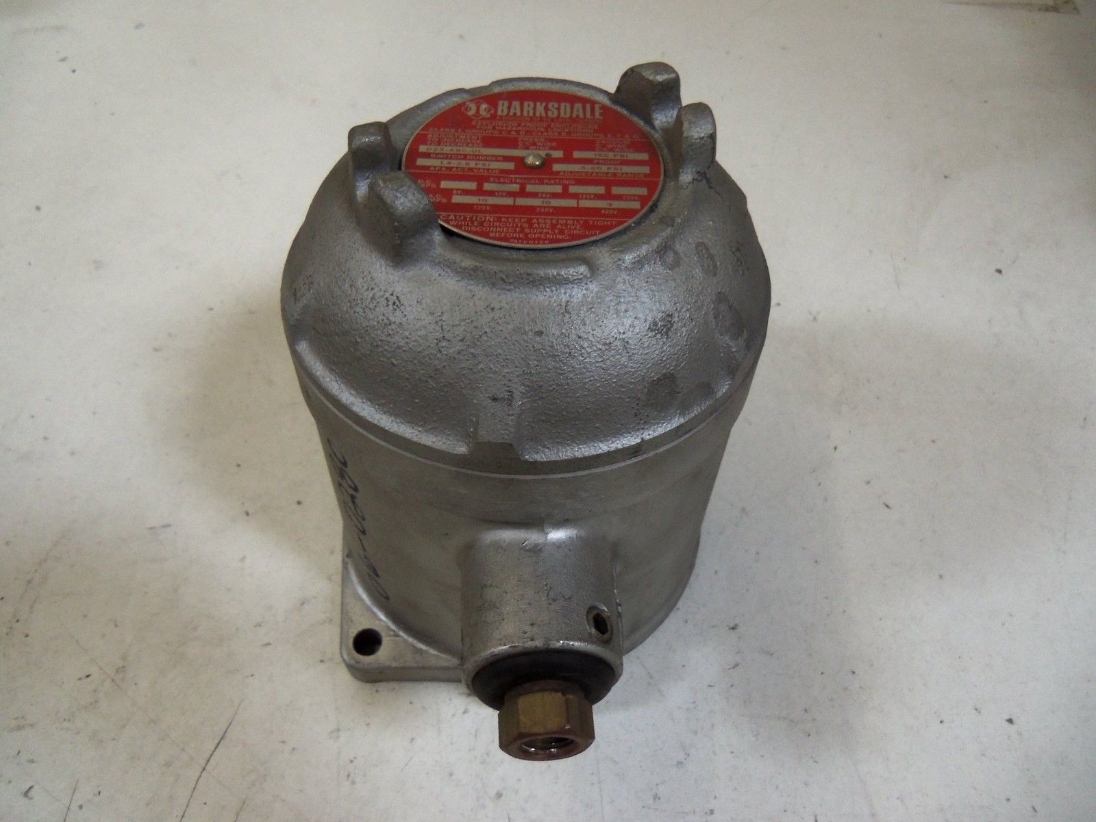 BARKSDALE D2X-A80-UL *USED*