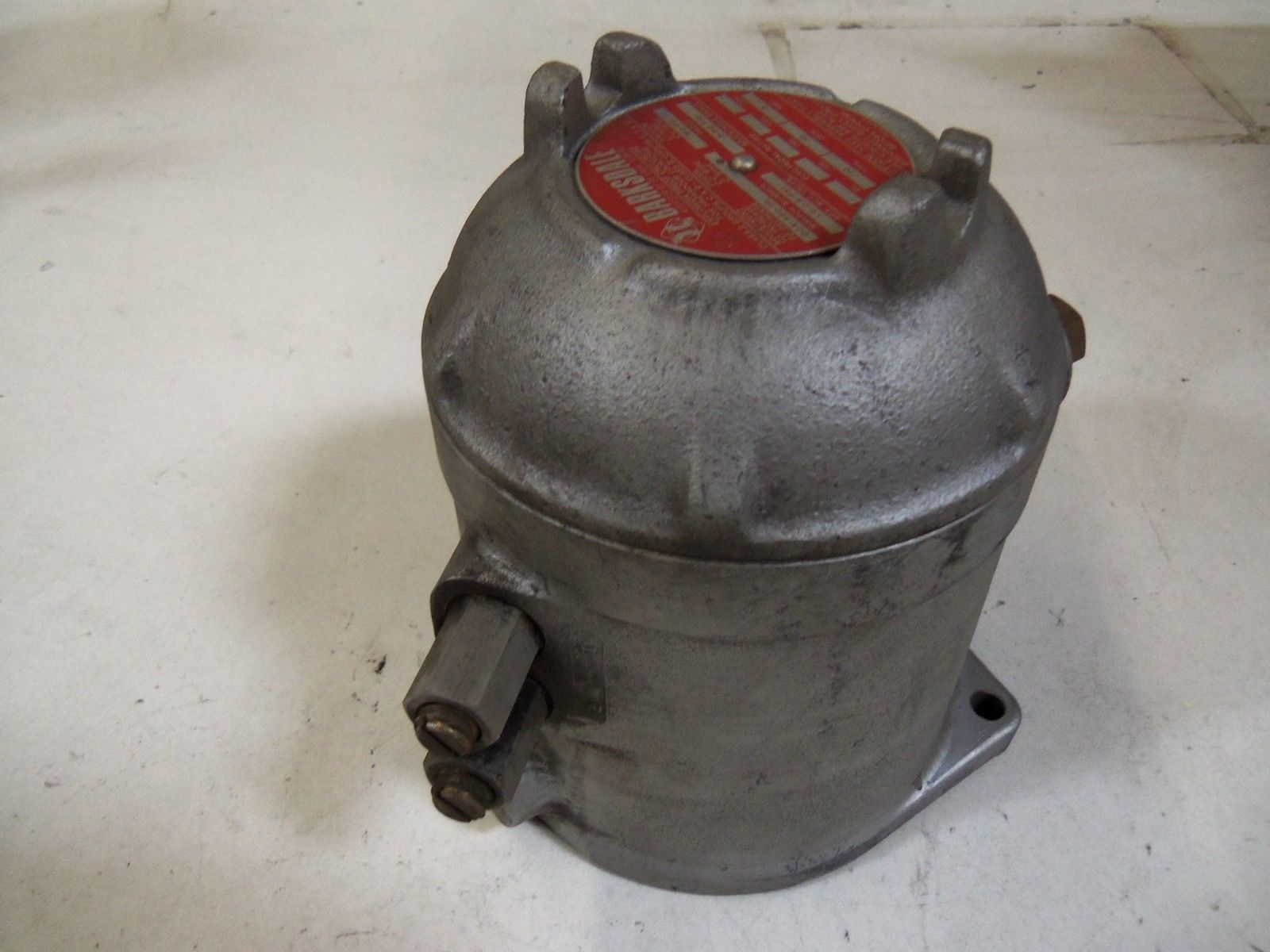 BARKSDALE D2X-A80-UL *USED*