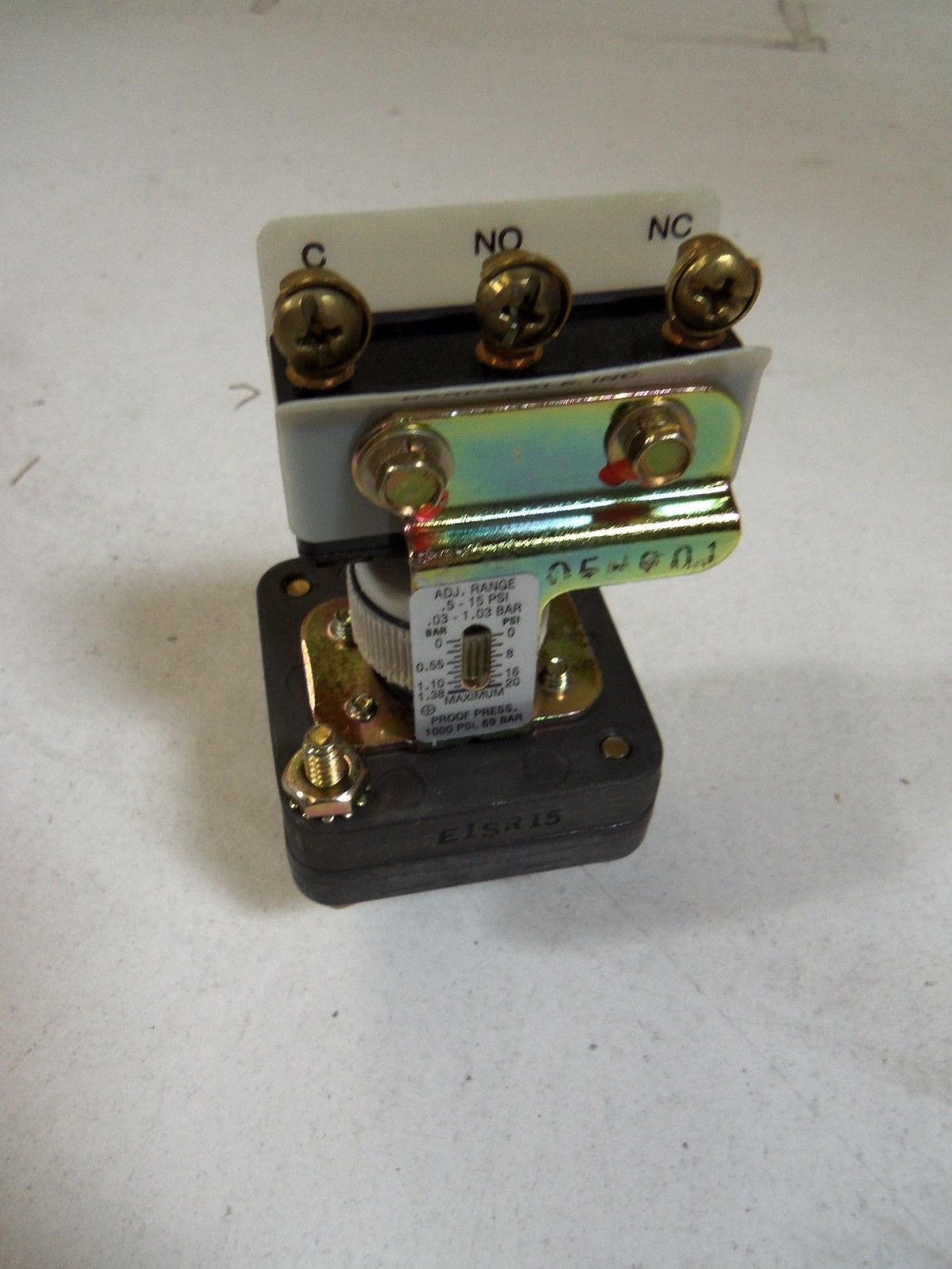 BARKSDALE E1S-R15 *NEW IN BOX*