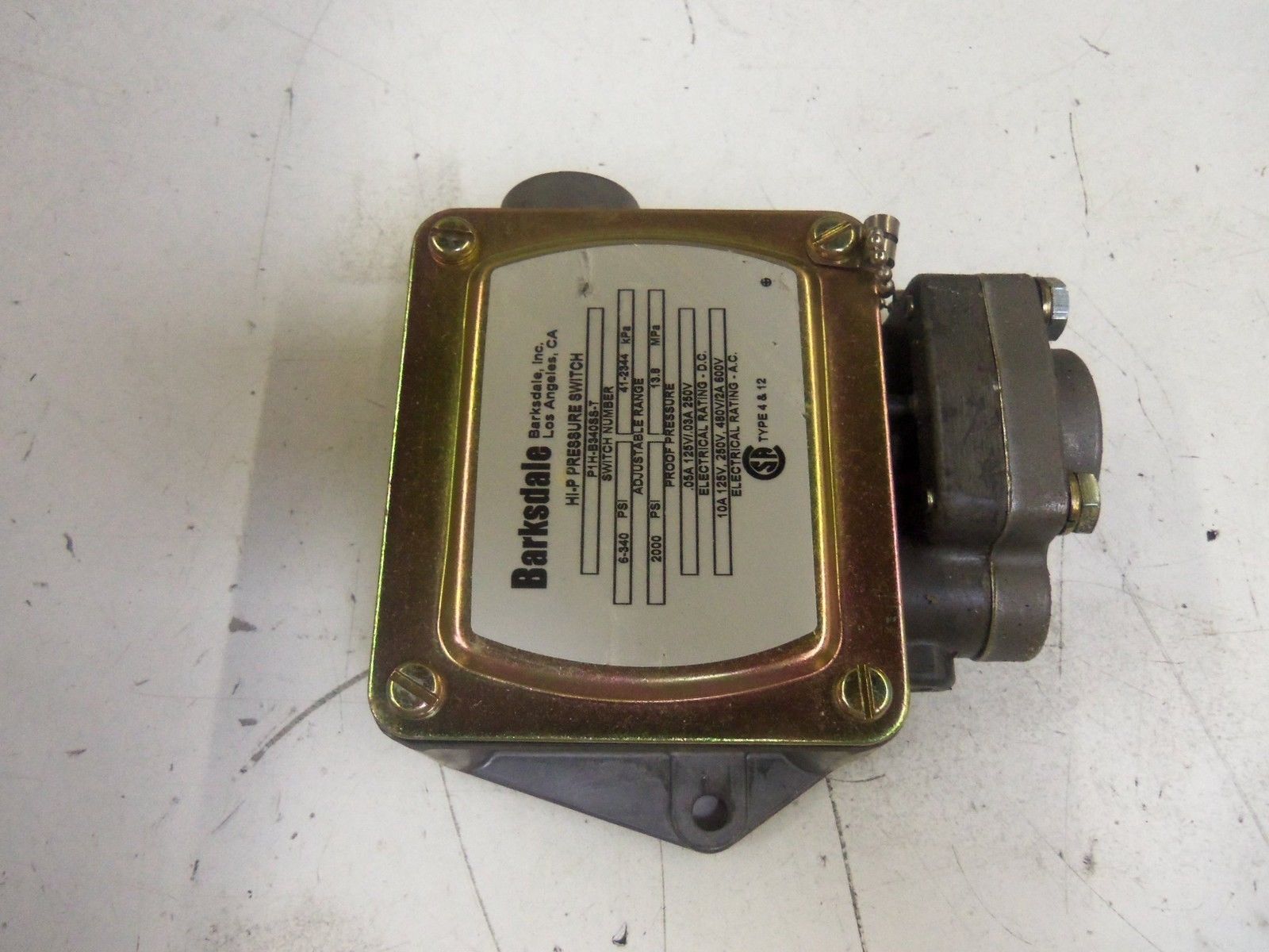 BARKSDALE P1H-B340SS-T PRESSURE SWITCH *NEW NO BOX*