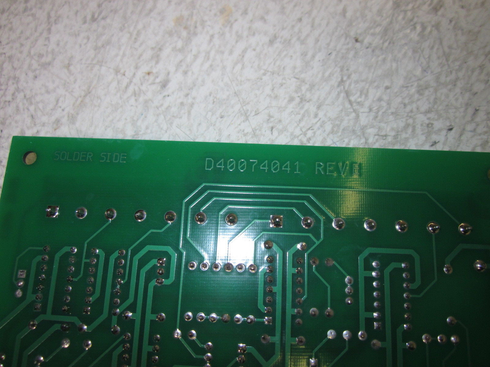 BATTENFELD GLOUCESTER ENG D40074041 REV.E MULTI PURPOSE BOARD *USED*