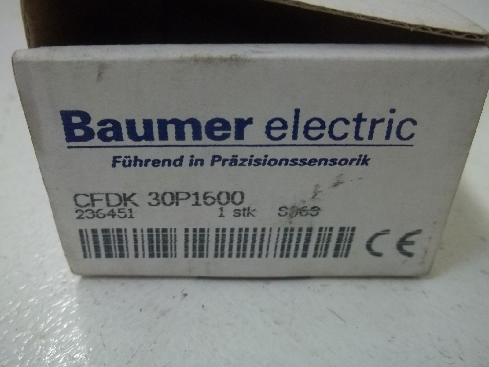 BAUMER CFDK30P1600 PROXIMITY SWITCH *NEW IN BOX*
