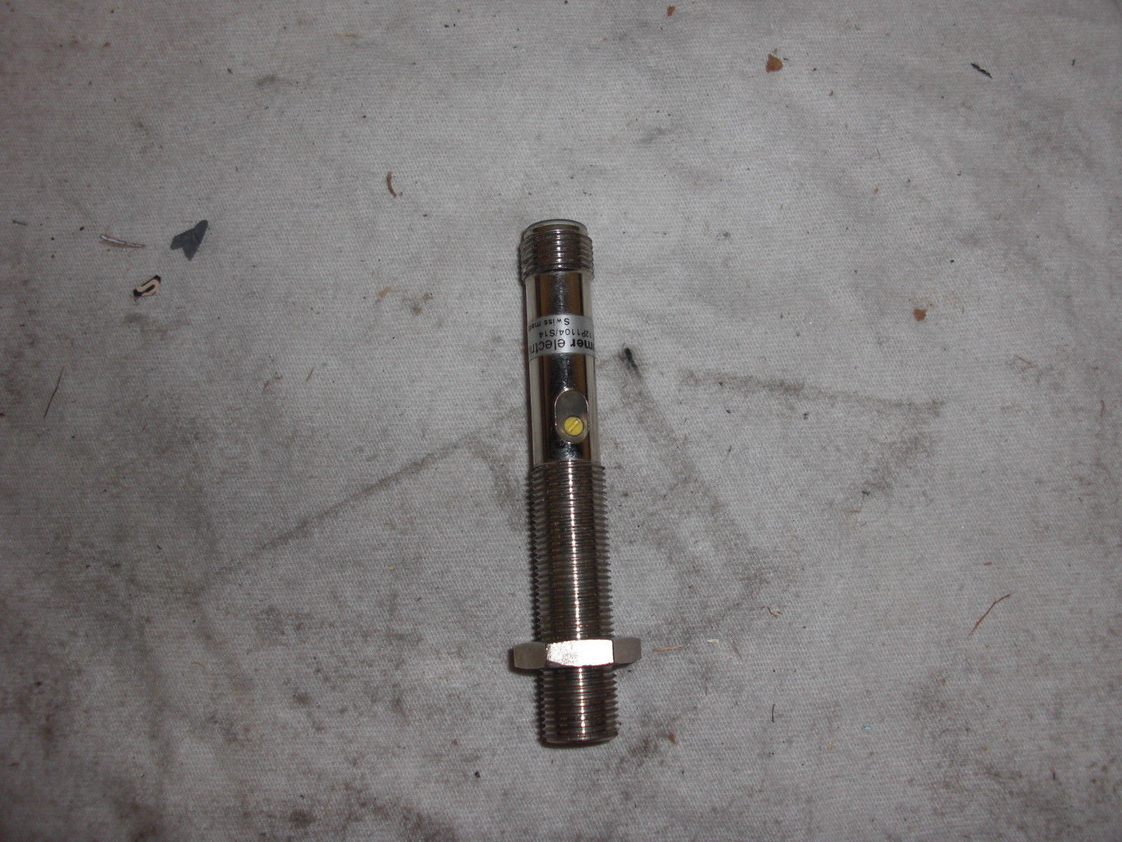 BAUMER FZAM12P1104/S14 PHOTOELECTRIC SENSOR *USED*