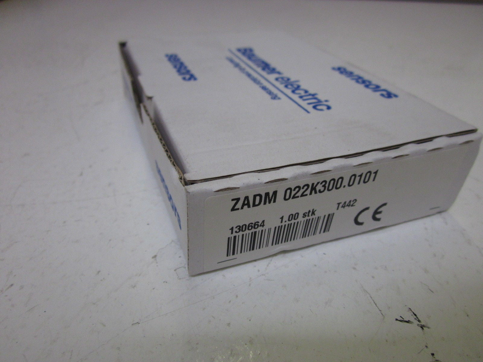 BAUMER ZADM 022 K300.0101 *NEW IN BOX*