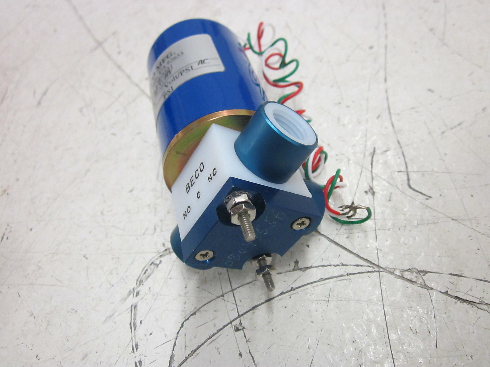 BECCO MFG. M443W1AFS-HV VALVE 115V 40PSI *NEW NO BOX*