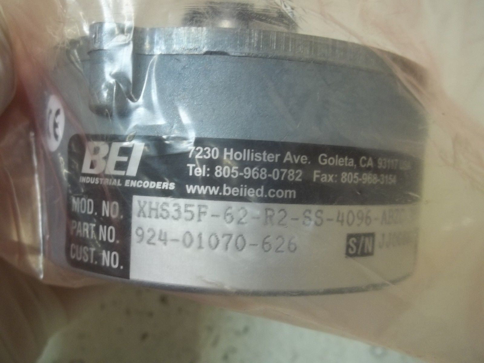 BEI XHS35F-62-R2-SS-4096-ABZC-28V/V-SM18 ENCODER *NEW NO BOX*