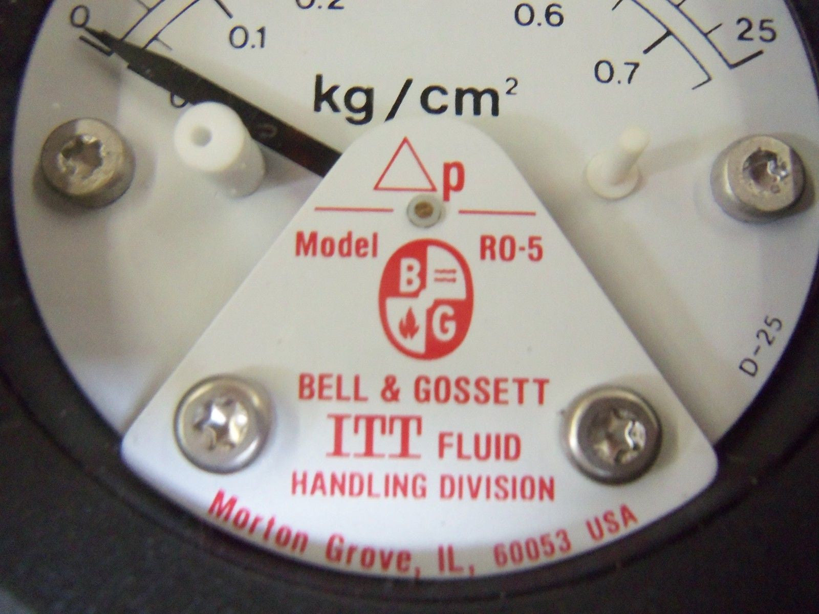 BELL & GOSSETT R0-5 DIFFERENTIAL PRESSURE GAUGE *NEW NO BOX*