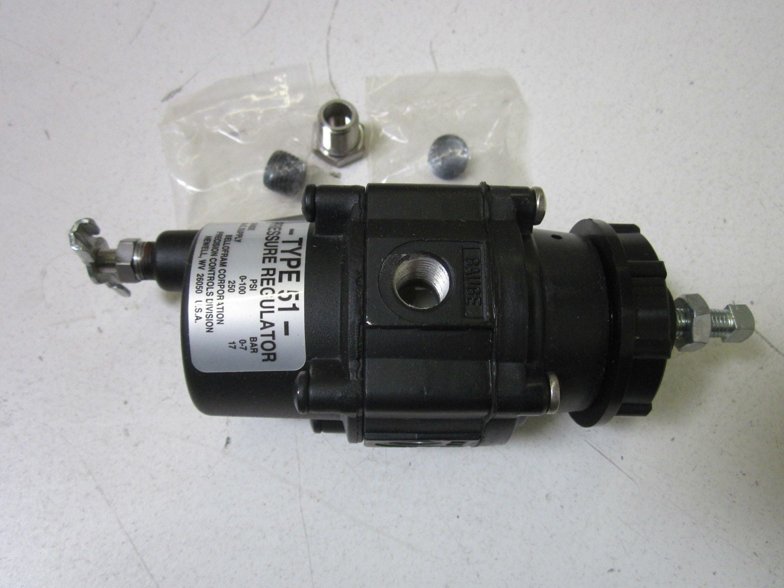 BELLOFRAM CORPORATION 51FR PRESSURE REGULATOR 962-173-100*NEW IN BOX*