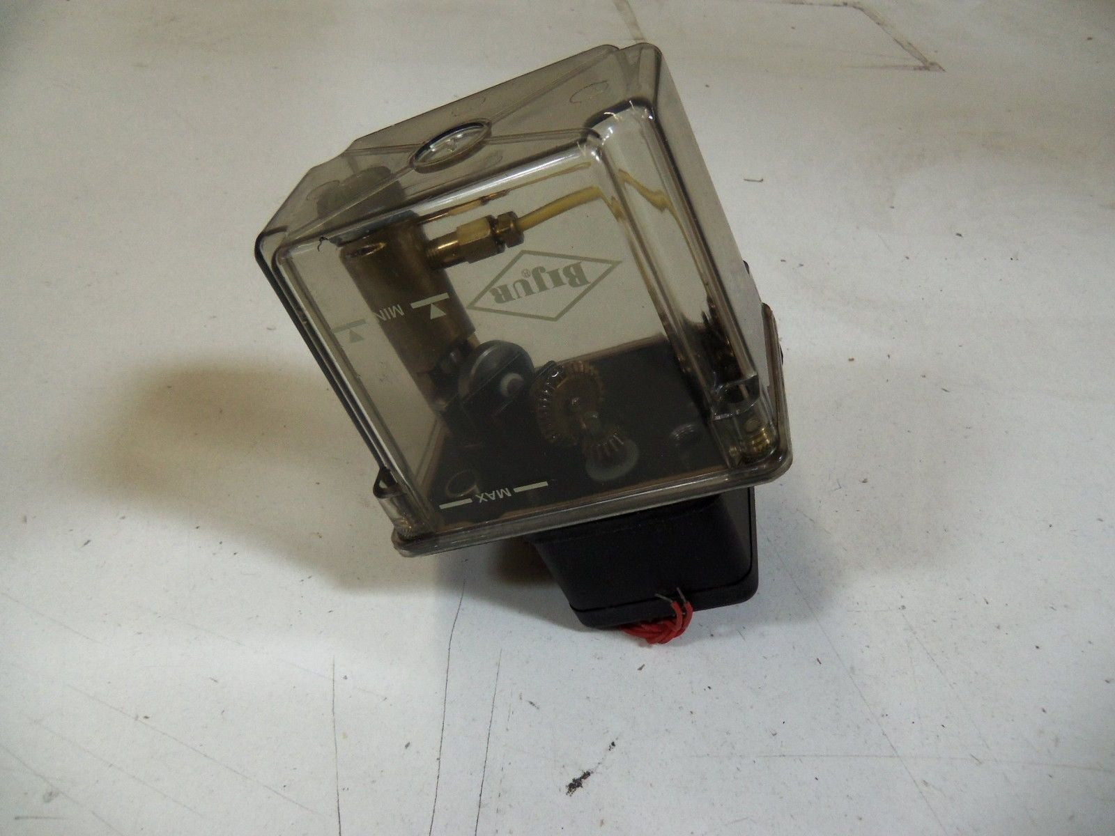 BIJUR LUBRICATING CORP. C2739 *NEW NO BOX*