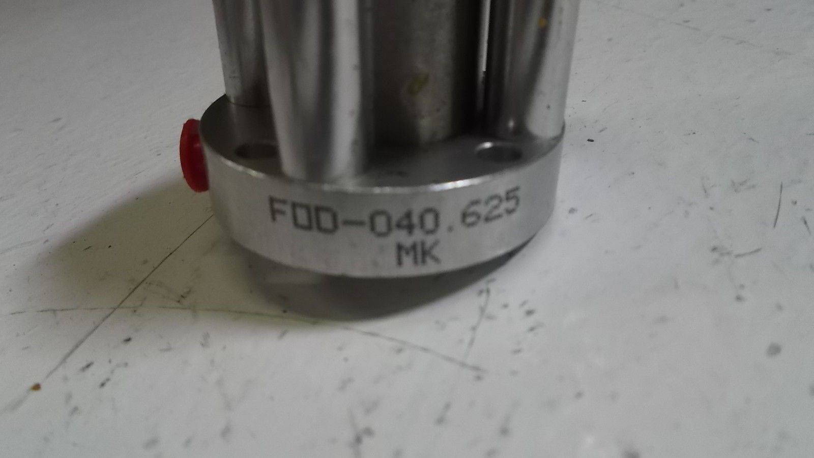 BIMBA CYLINDER FOD-040.625 *USED*