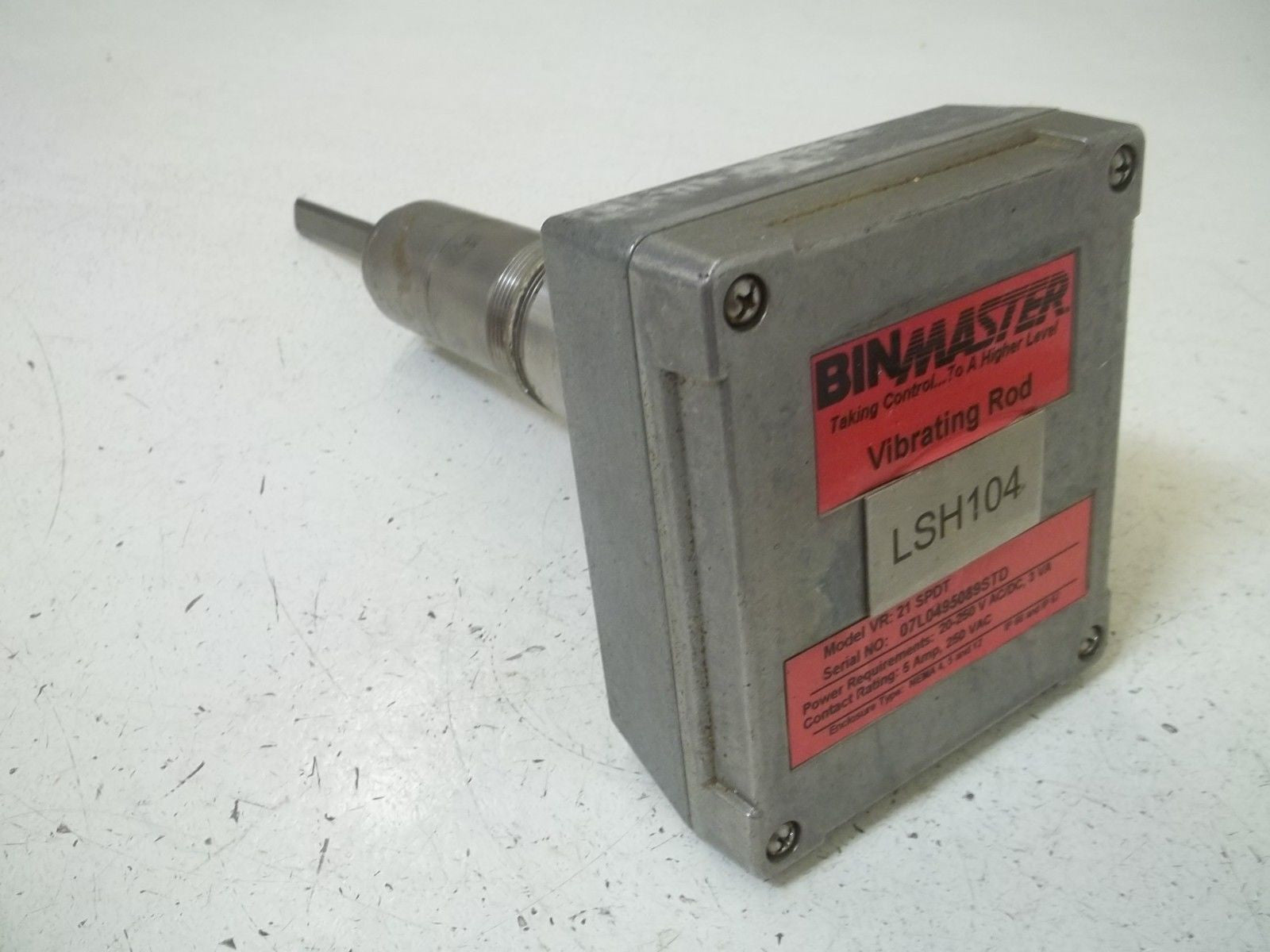 BIN MASTER MODEL  VR:21SPDT  VIBRATING ROD *USED*