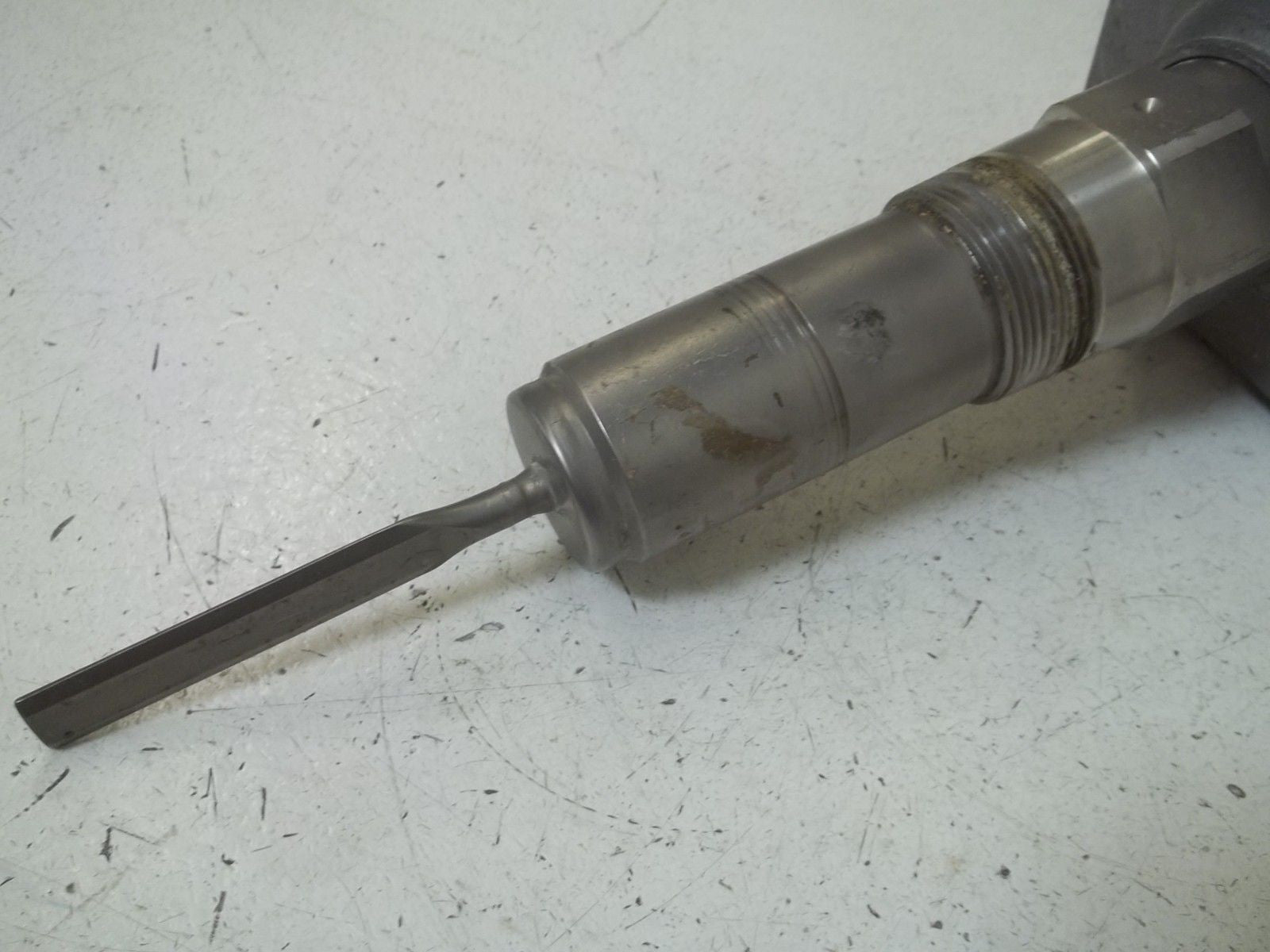 BIN MASTER MODEL  VR:21SPDT  VIBRATING ROD *USED*