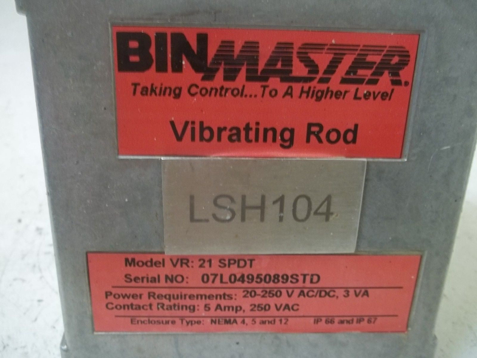 BIN MASTER MODEL  VR:21SPDT  VIBRATING ROD *USED*
