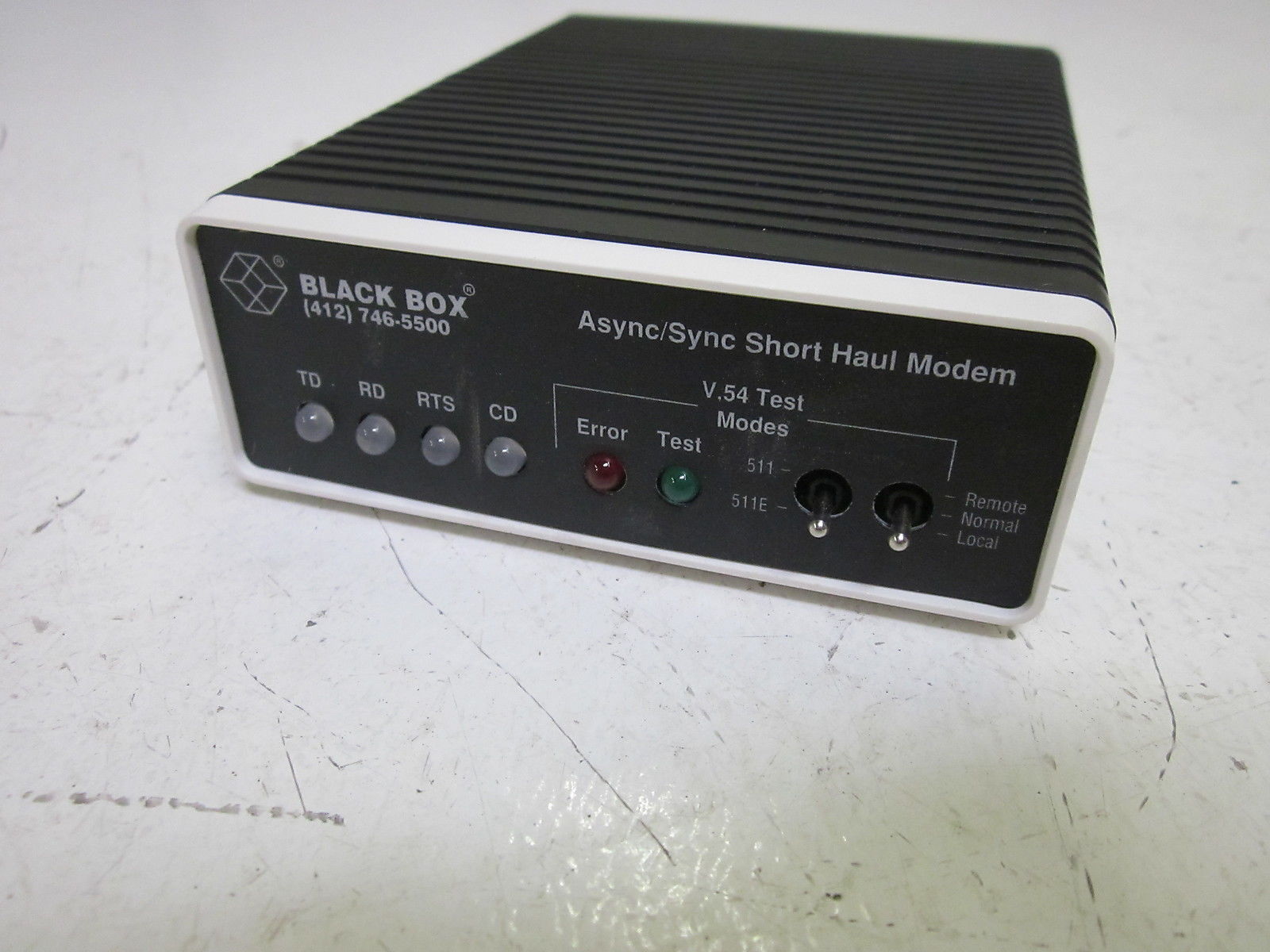BLACK BOX ASYNC/SYNC ME475A SHORT HAULMODEM  *NEW IN BOX*