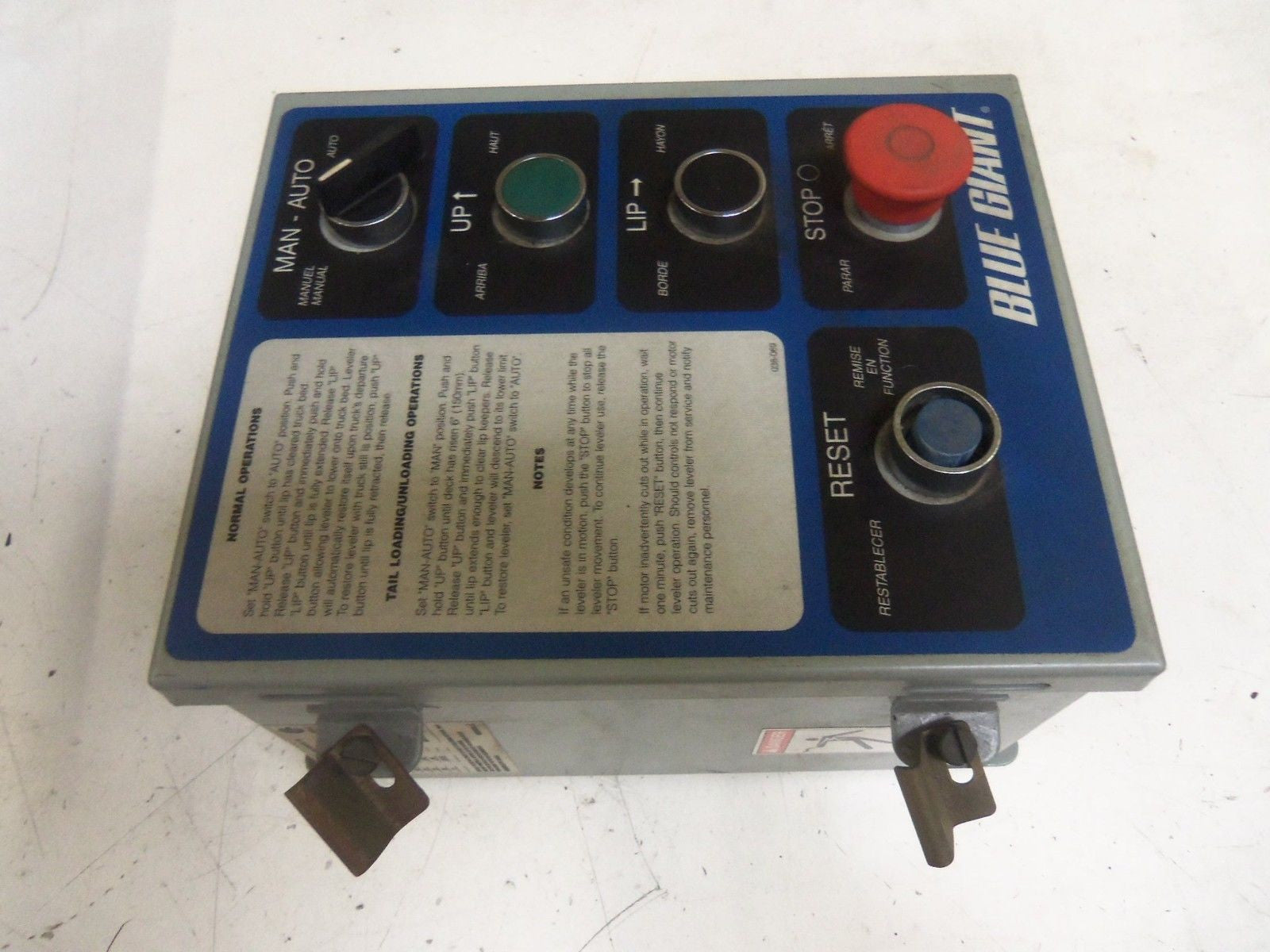 BLUE GIANT AH575/3FH-AR DOCK LEVELER *NEW NO BOX*