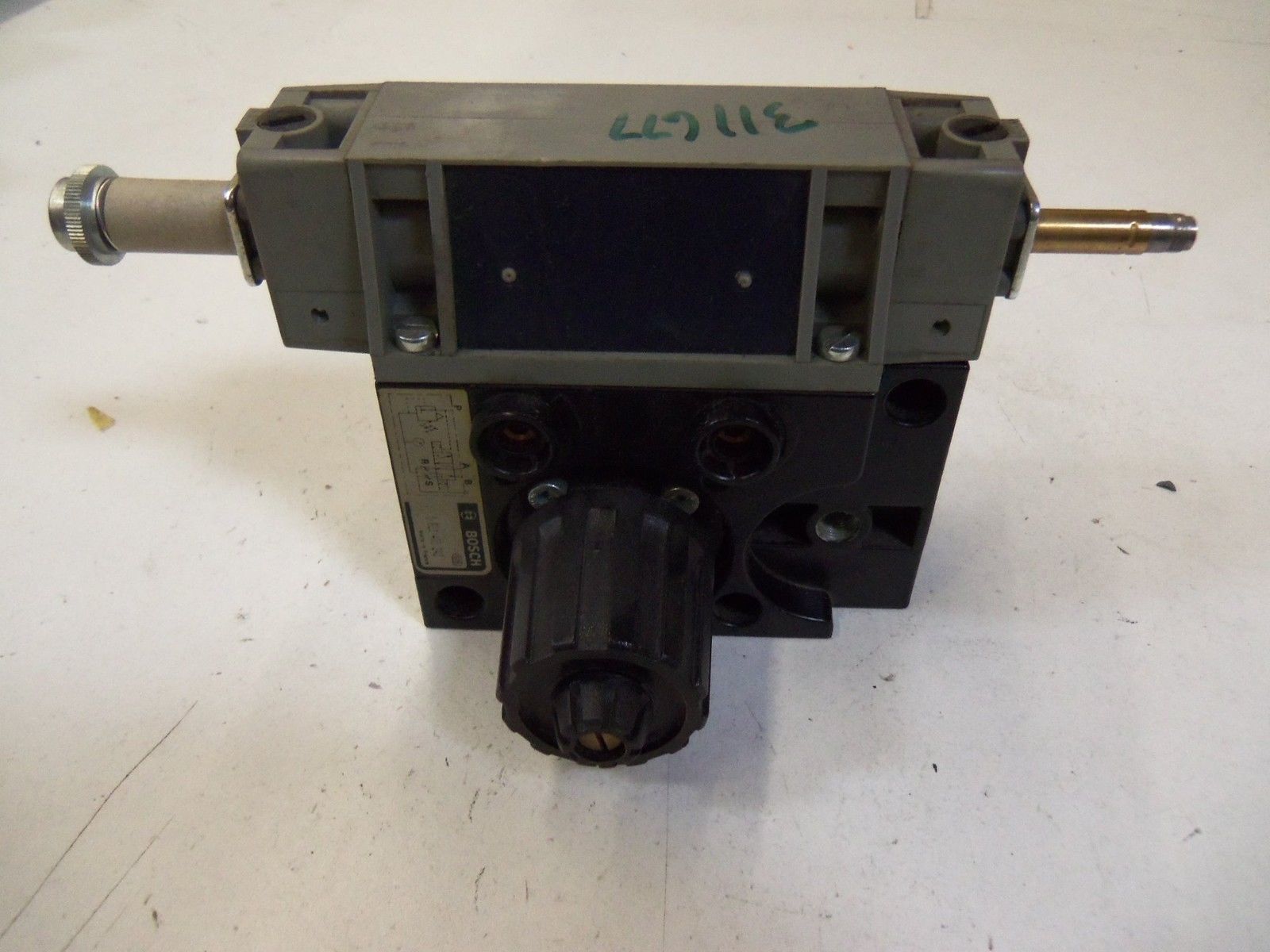 BOSCH 0-820-016-994 *USED*
