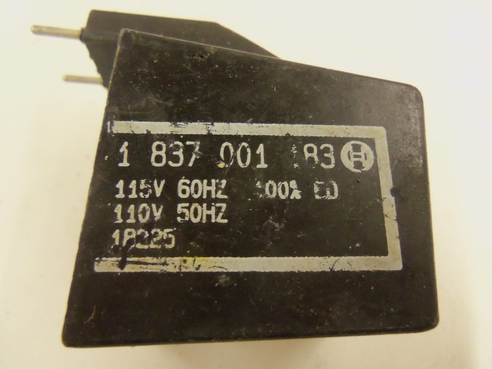BOSCH 1837001183 COIL 110/115V *USED*