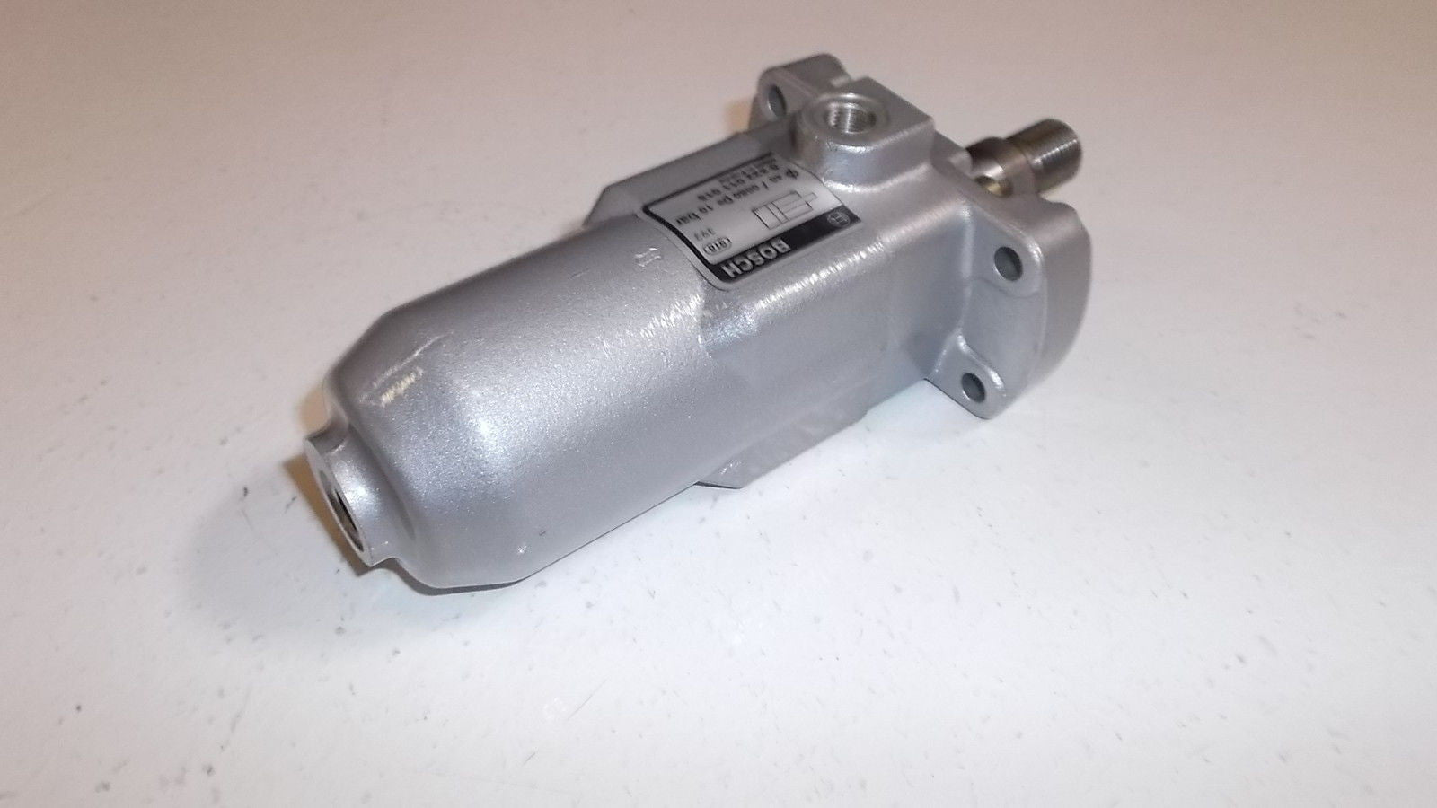BOSCH 0-822-011-015 PNEUMATIC CYLINDER ACTUATOR *NEW NO BOX*