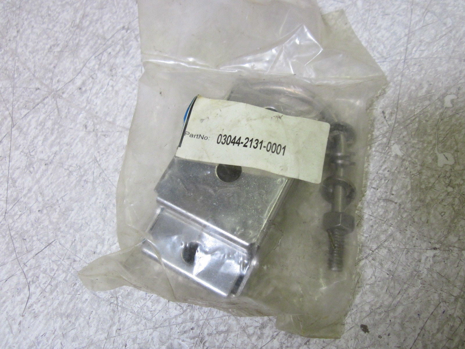 BOSSARD 03044-2131-0001 BRACKET KIT *NEW IN FACTORY BAG*