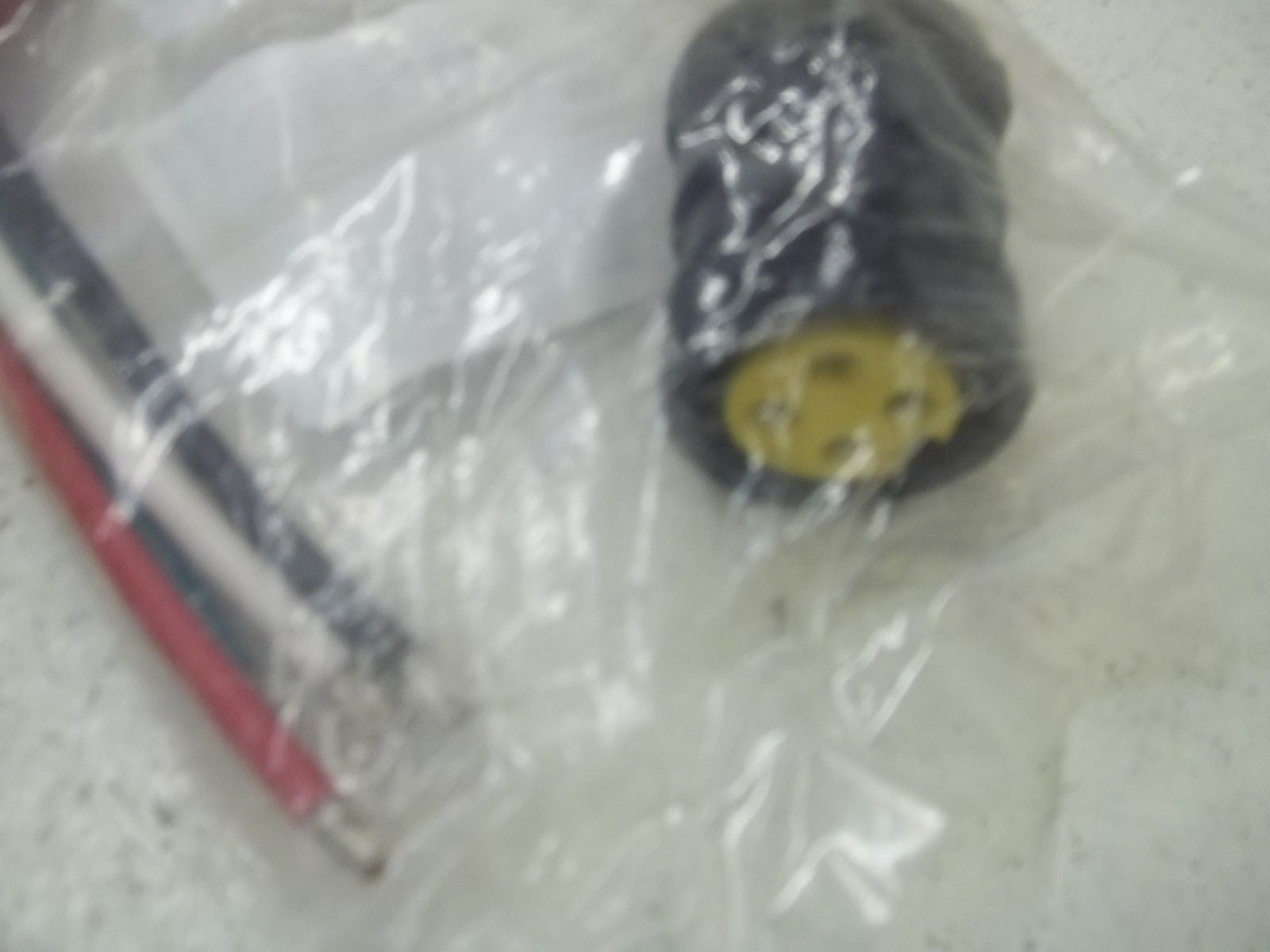 DANIEL WOODHEAD 32769 1300030063 QUICK-CHANGE RECEPTACLE *NEW IN A BAG*