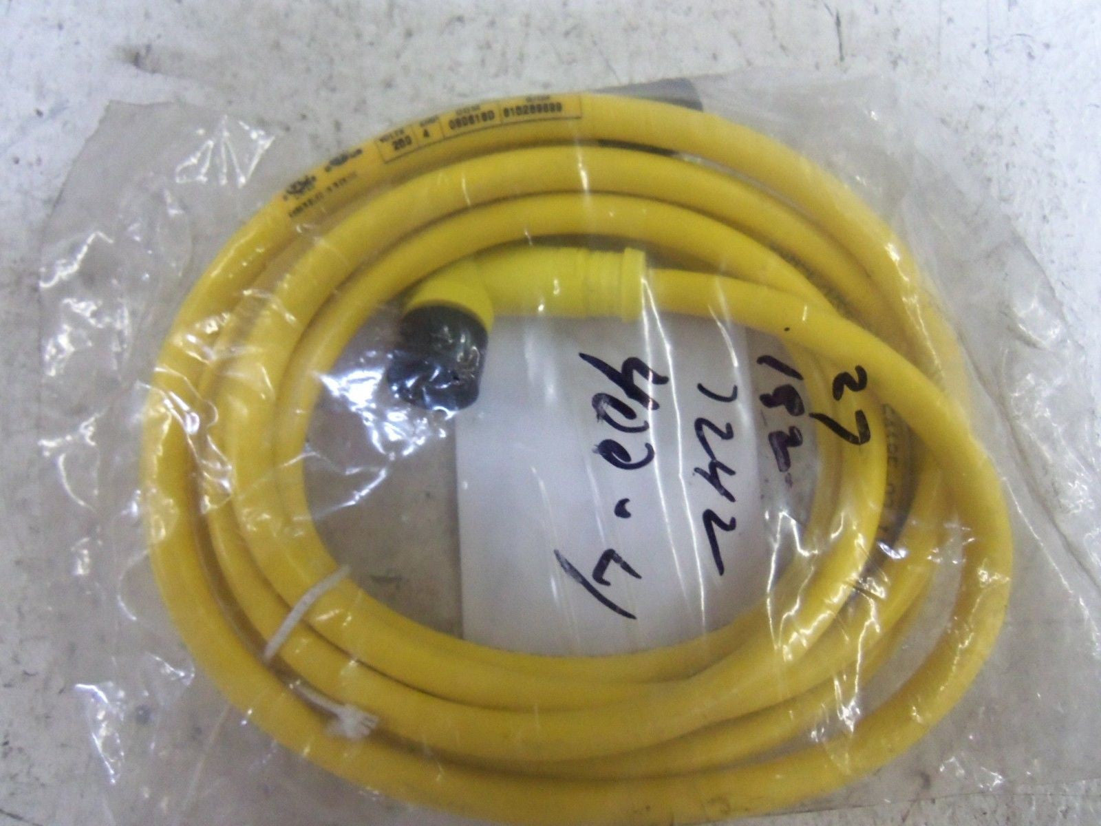 BRAD CONNECTIVITY 775031D02F060 CONNECTOR  *NEW IN FACTORY BAG*