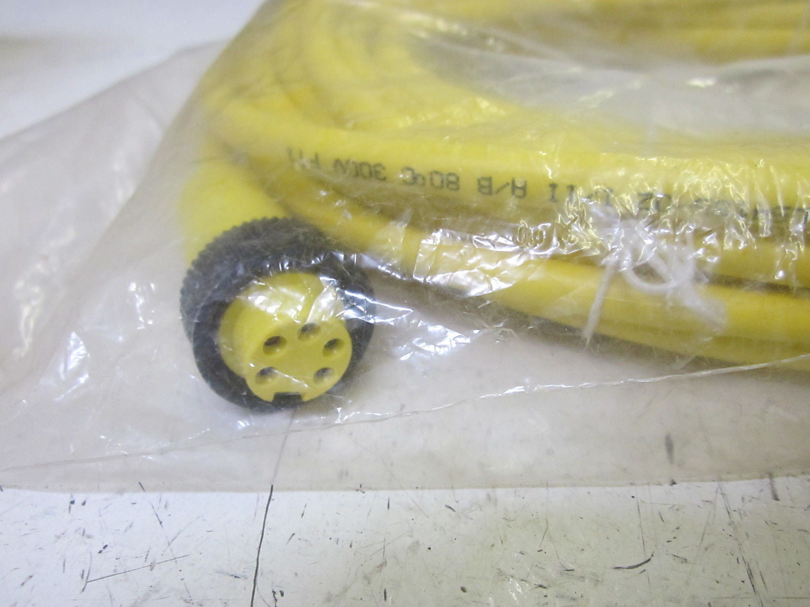 BRAD HARRISON 105000A07M100 MINI-CHANGE 5P-FEMALE CORD10M *NEW IN A FACTORY BAG*